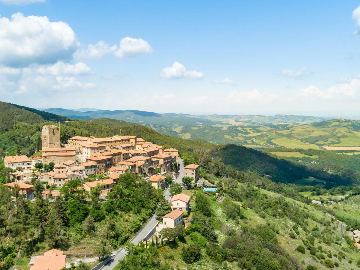 Belvilla By Oyo Cennini Montecastelli Pisano Bagian luar foto